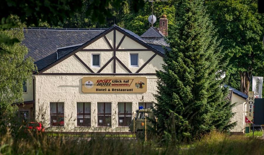 Sporthotel Glueck Auf Moenchenfrei Brand-Erbisdorf Eksteriør bilde